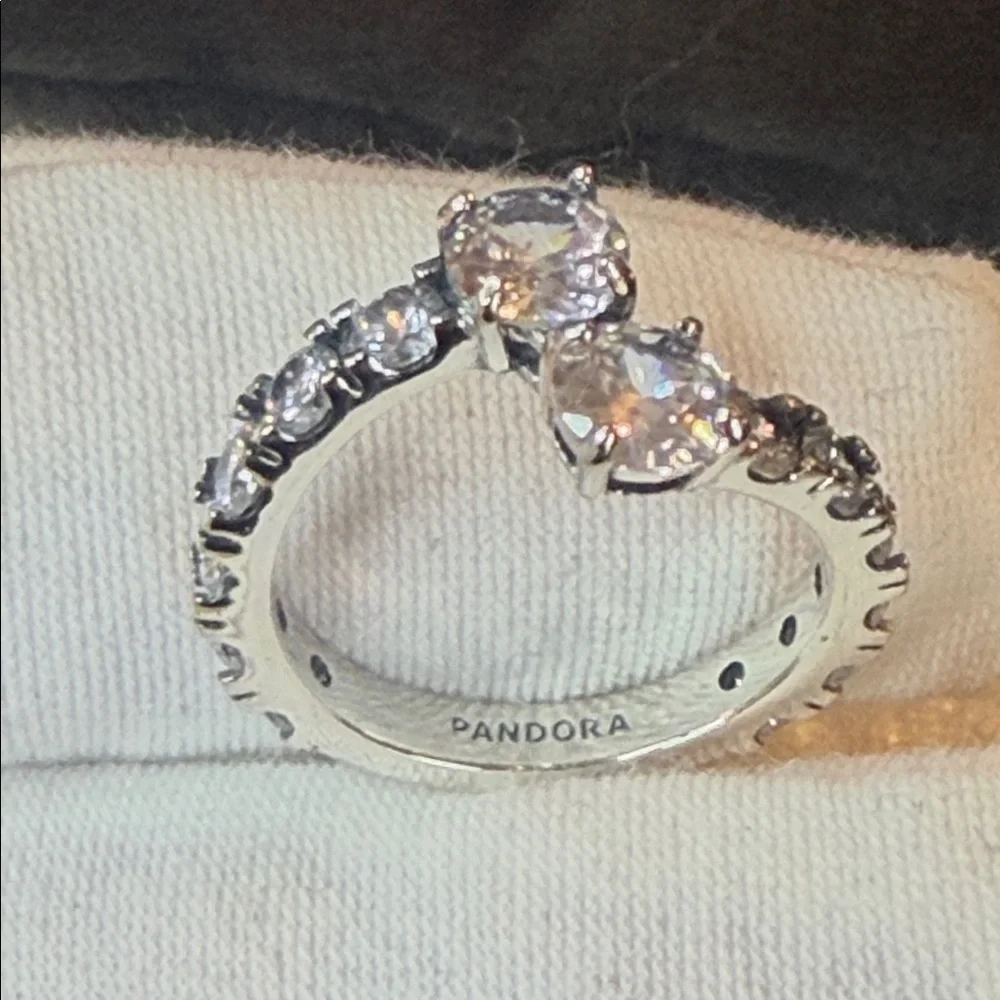 Pandoras Sterling Silver Timeless Overlapping Sparkling Band Ring 7.5 - Picture 5 of 8